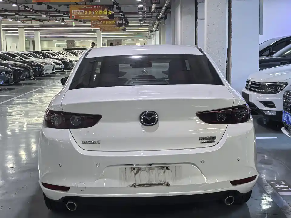 Mazda 3 Angkesaila
