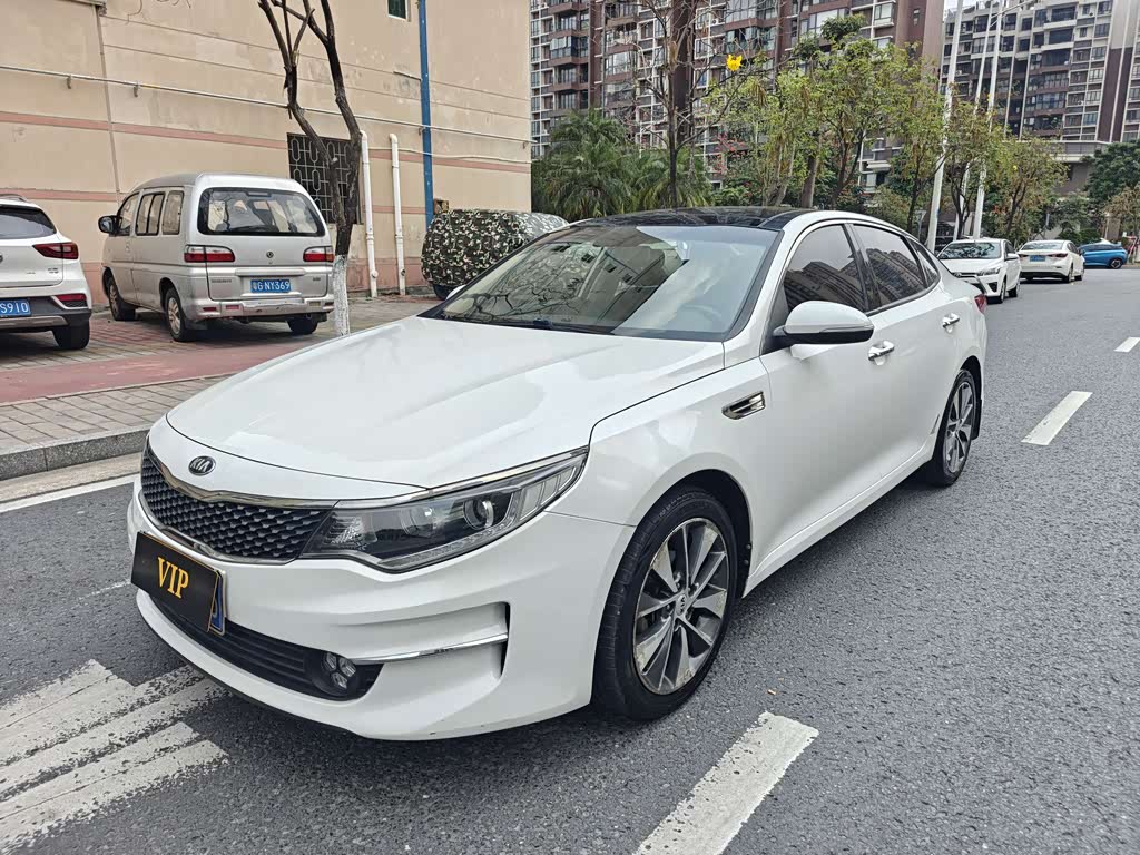Kia K5