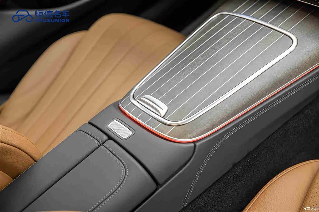 Mercedes-Benz E-Class, 2025 19