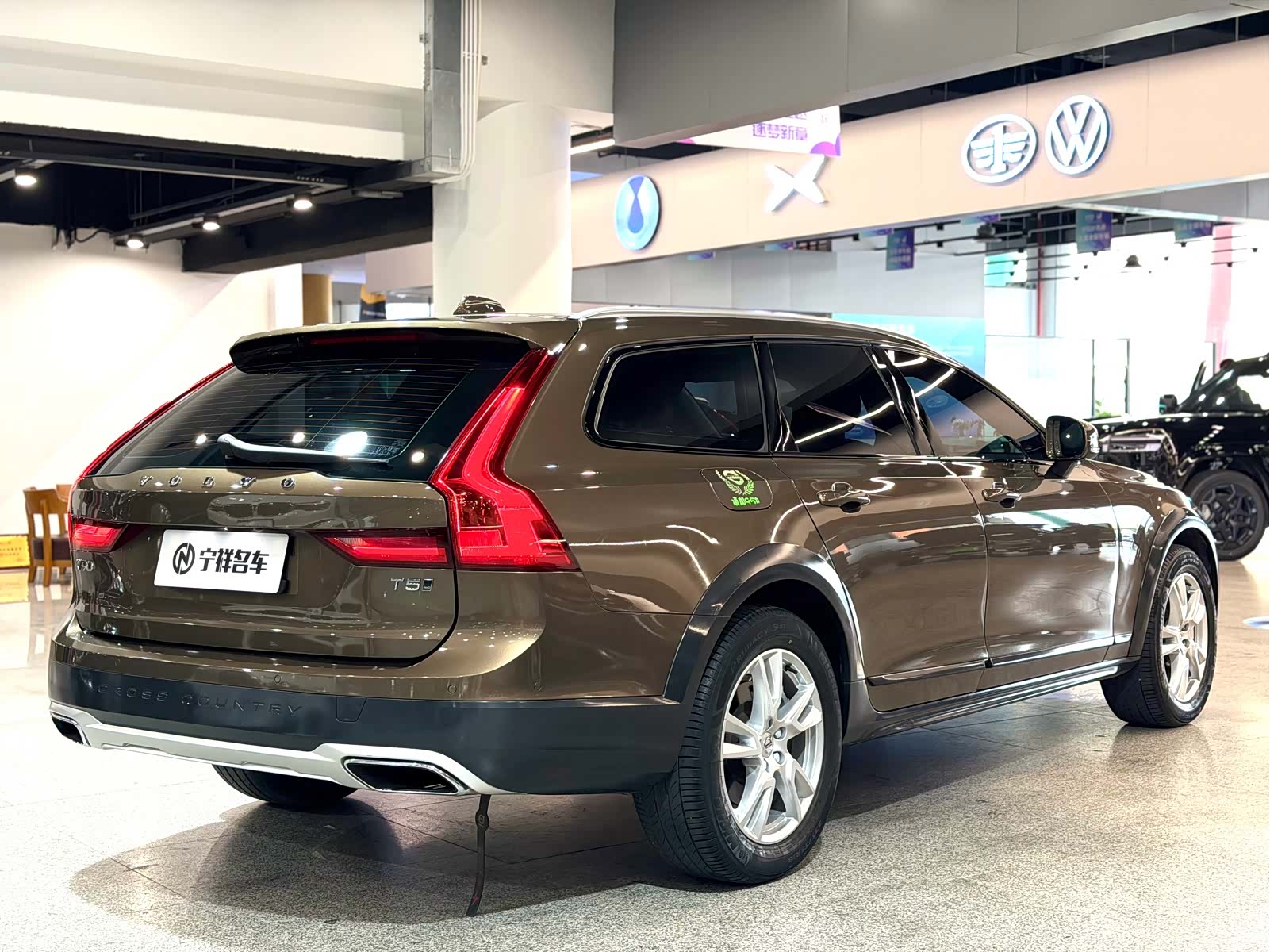Volvo V90, 2018 все фото