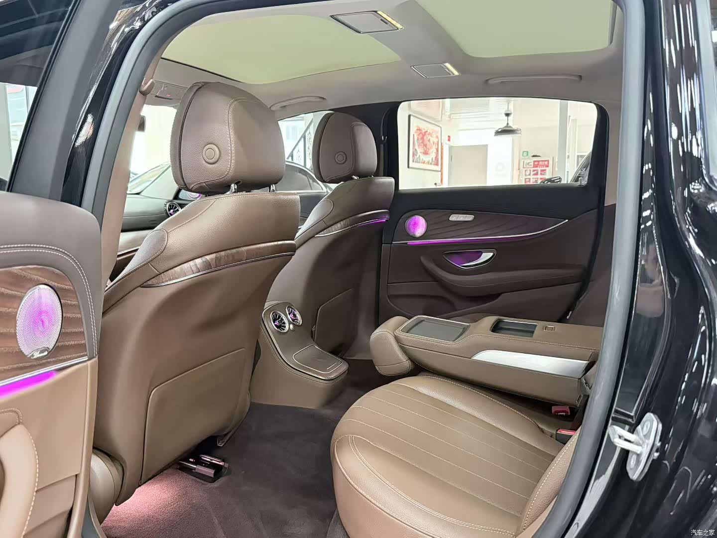 Mercedes-Benz E-Class, 2023 все фото