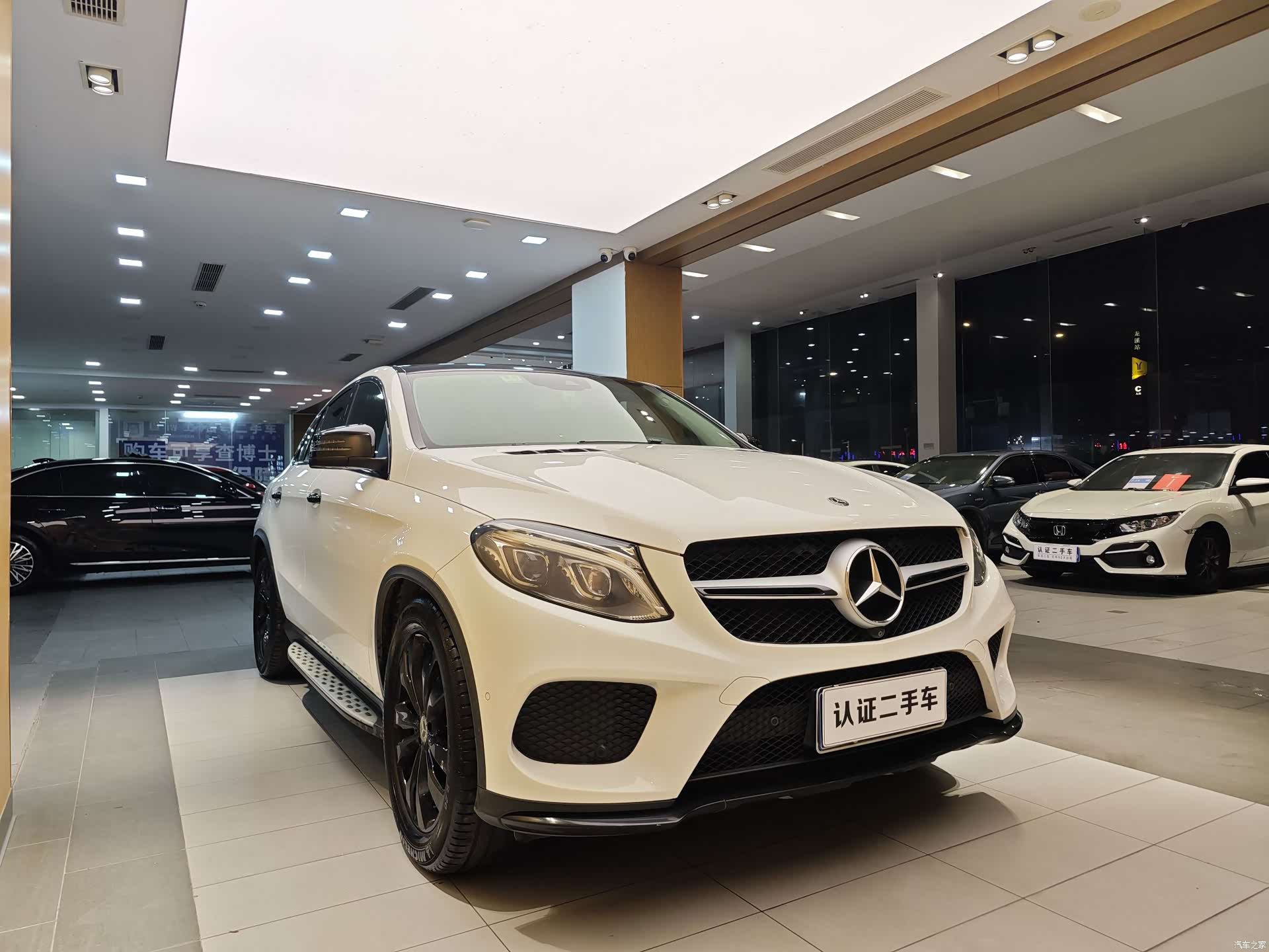 Mercedes-Benz GLE, 2018 4