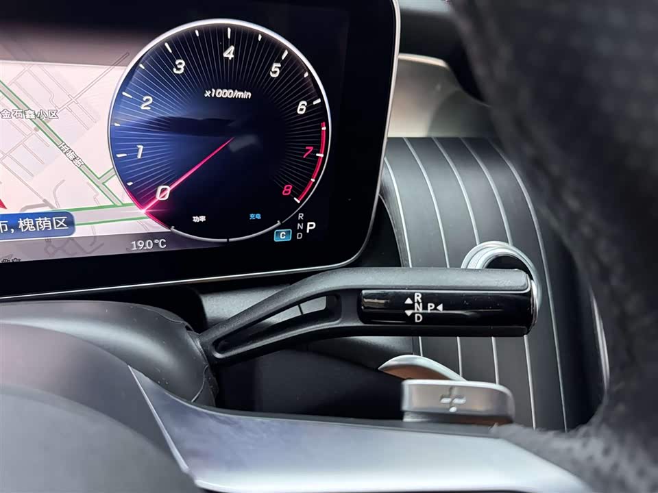 Mercedes-Benz GLC Mercedes-Benz GLC