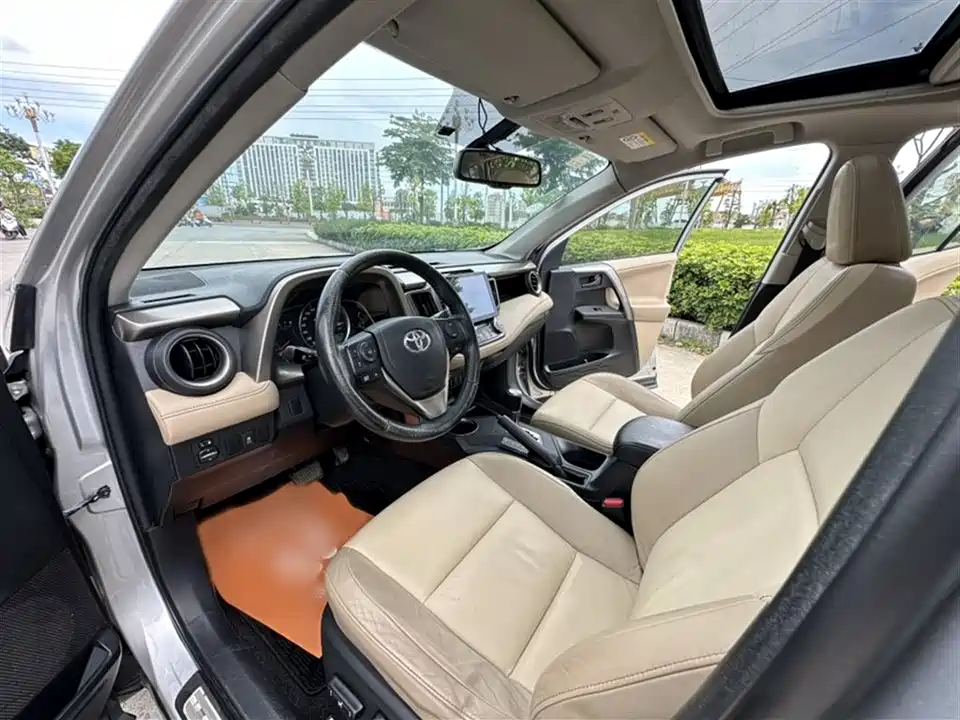 Toyota RAV4 Rongfang