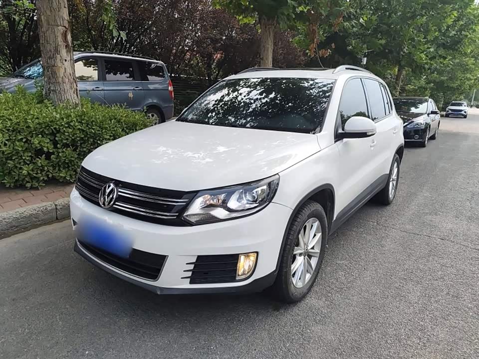 Volkswagen Tiguan Volkswagen Tiguan