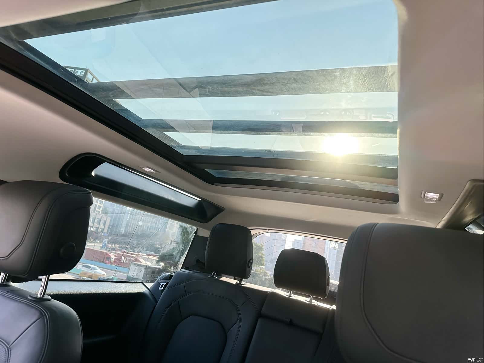Land Rover Defender, 2022 9