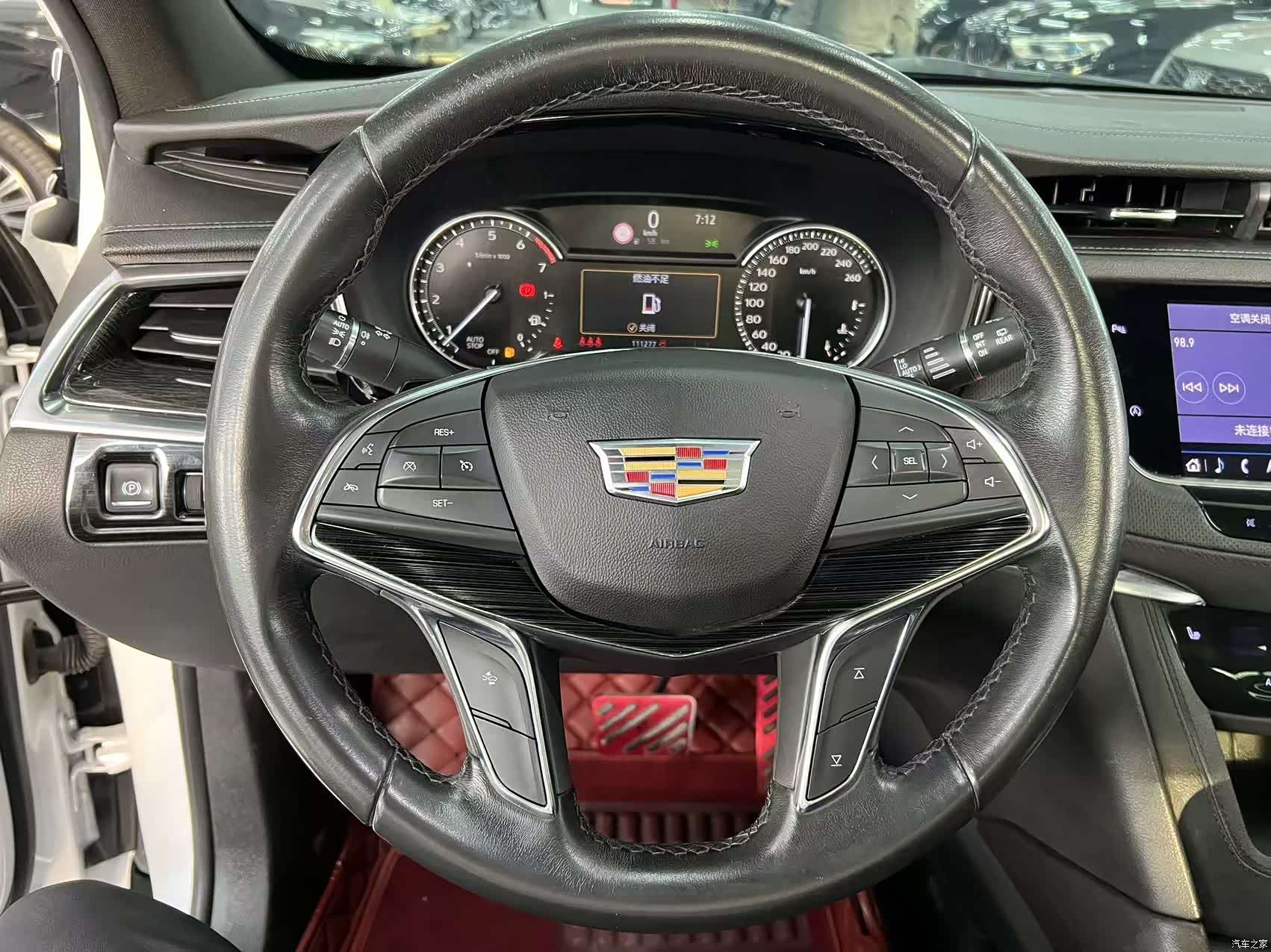 Cadillac XT5, 2019 11
