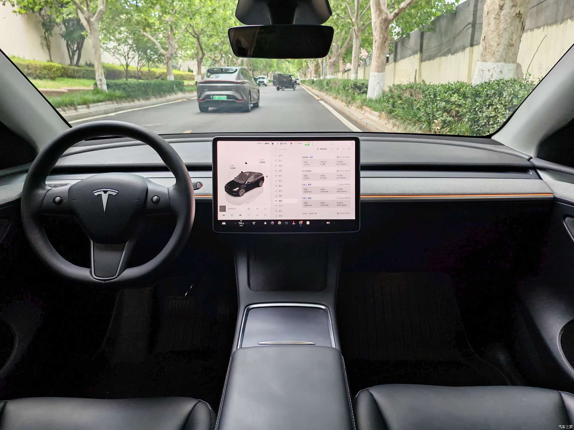Tesla Model Y, 2024 12