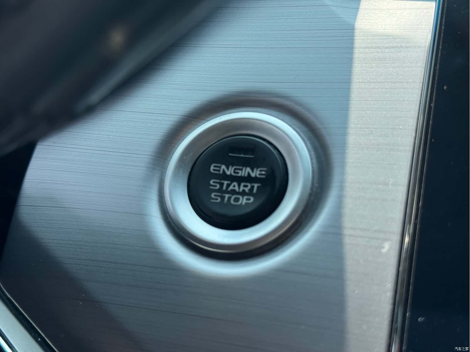 Geely Binray, 2020 19