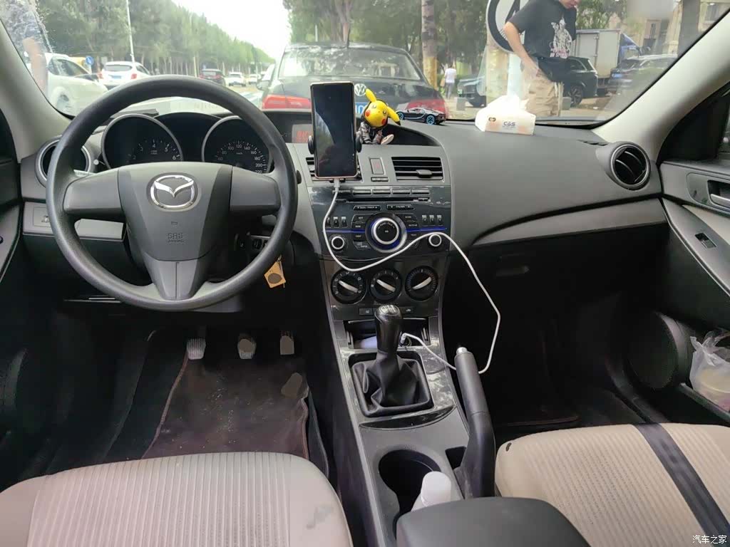 Mazda 3, 2016 все фото