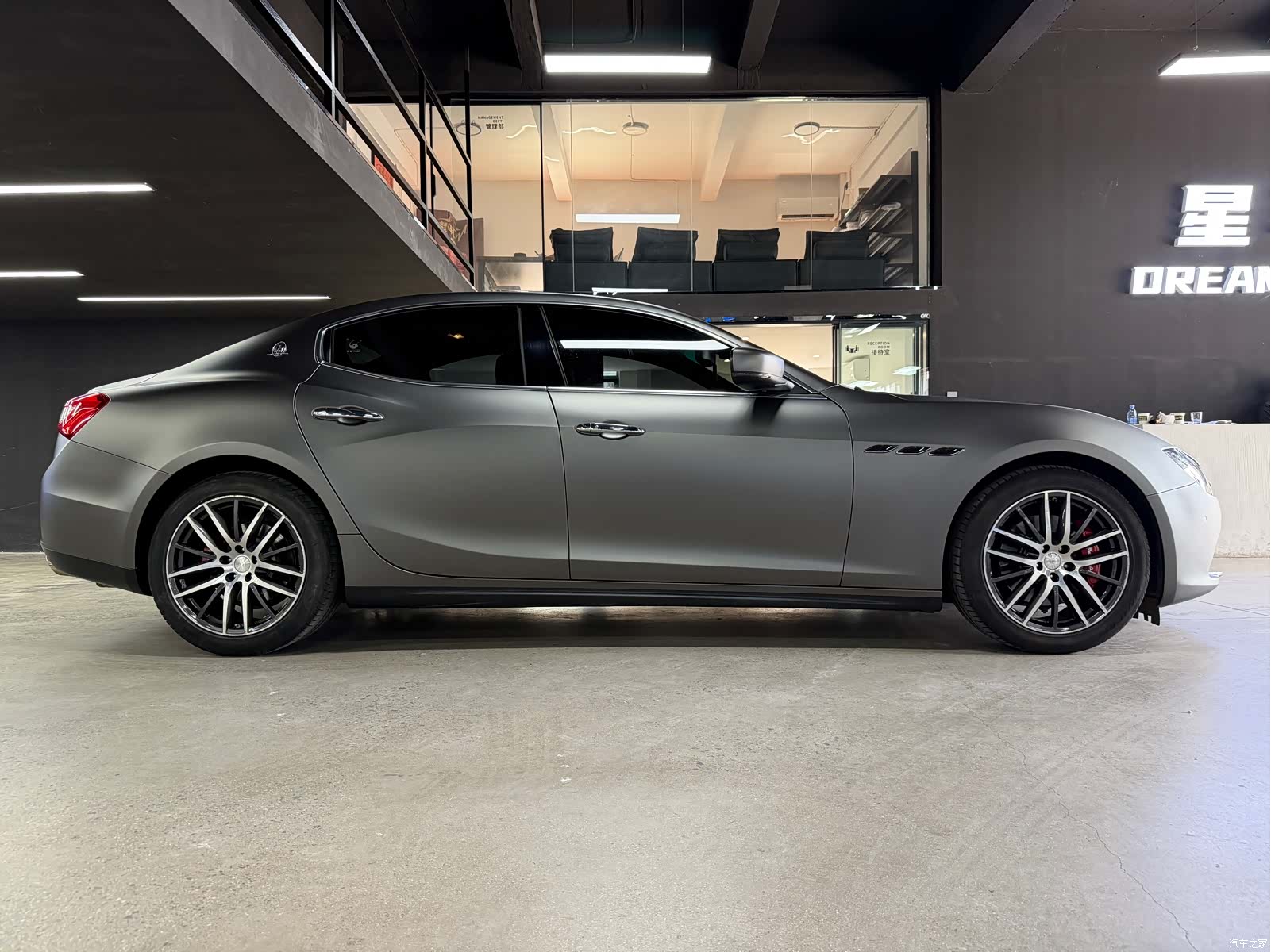 Maserati Ghibli, 2016 10