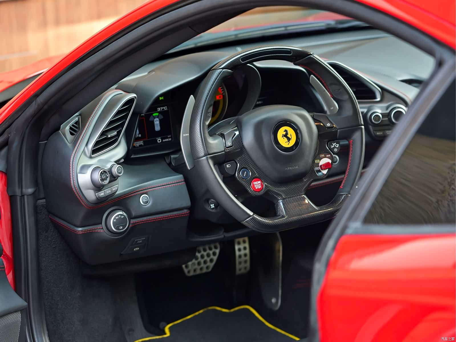 Ferrari 488, 2016 12