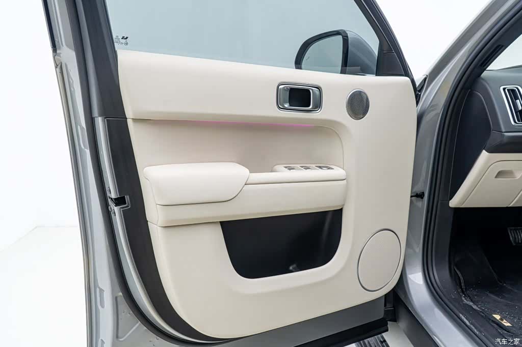Li Auto L9, 2024 16