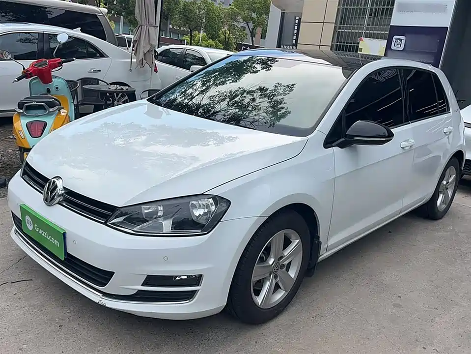 Volkswagen golf