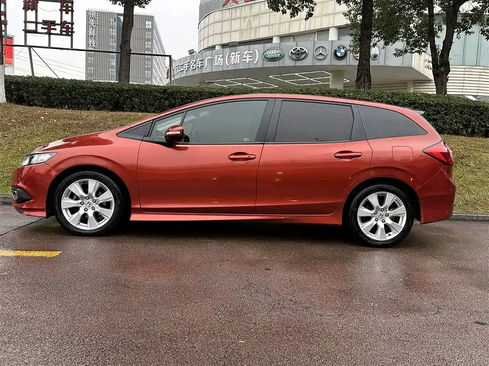 Honda Jade