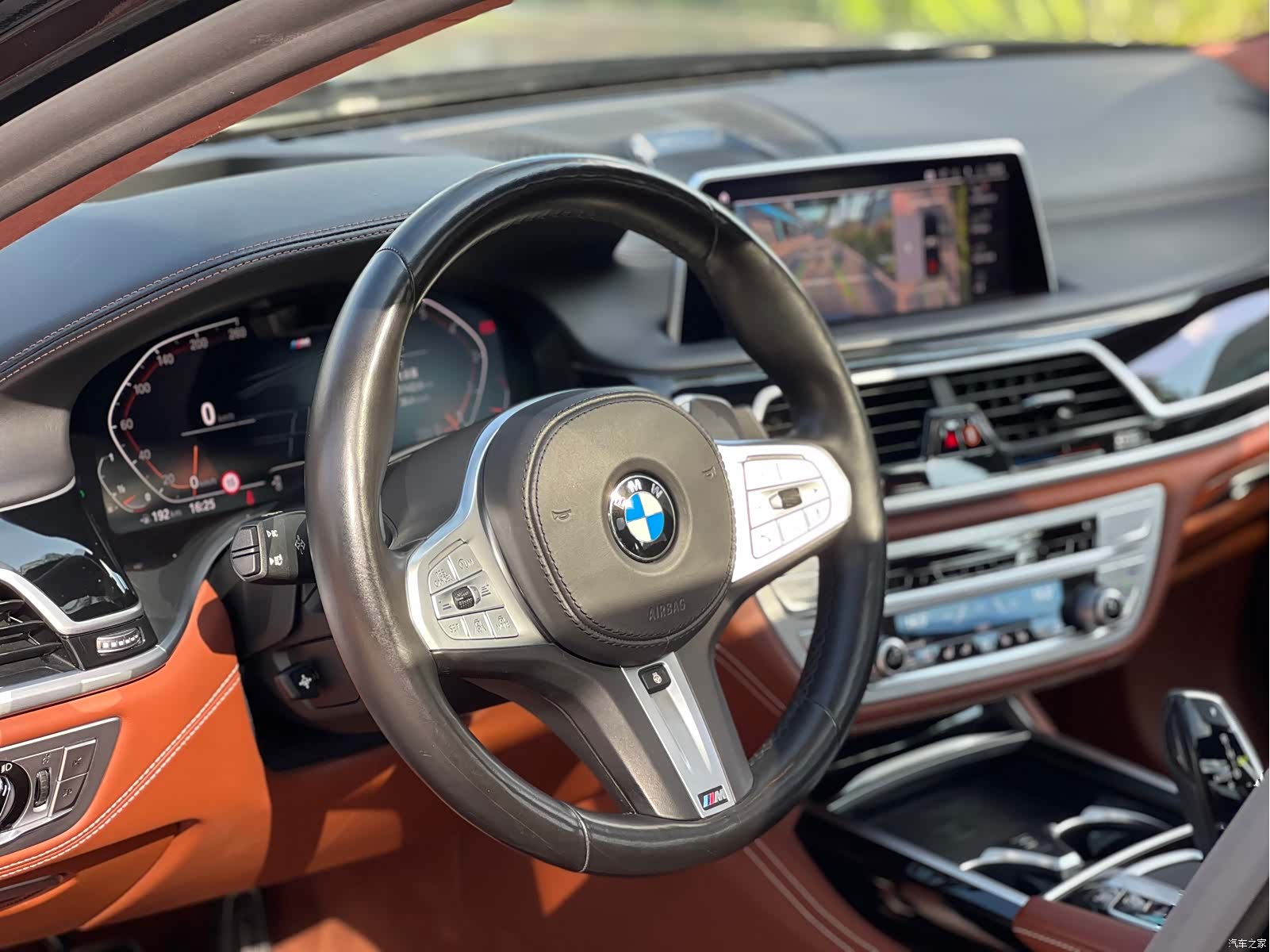 BMW 7 Series, 2020 все фото