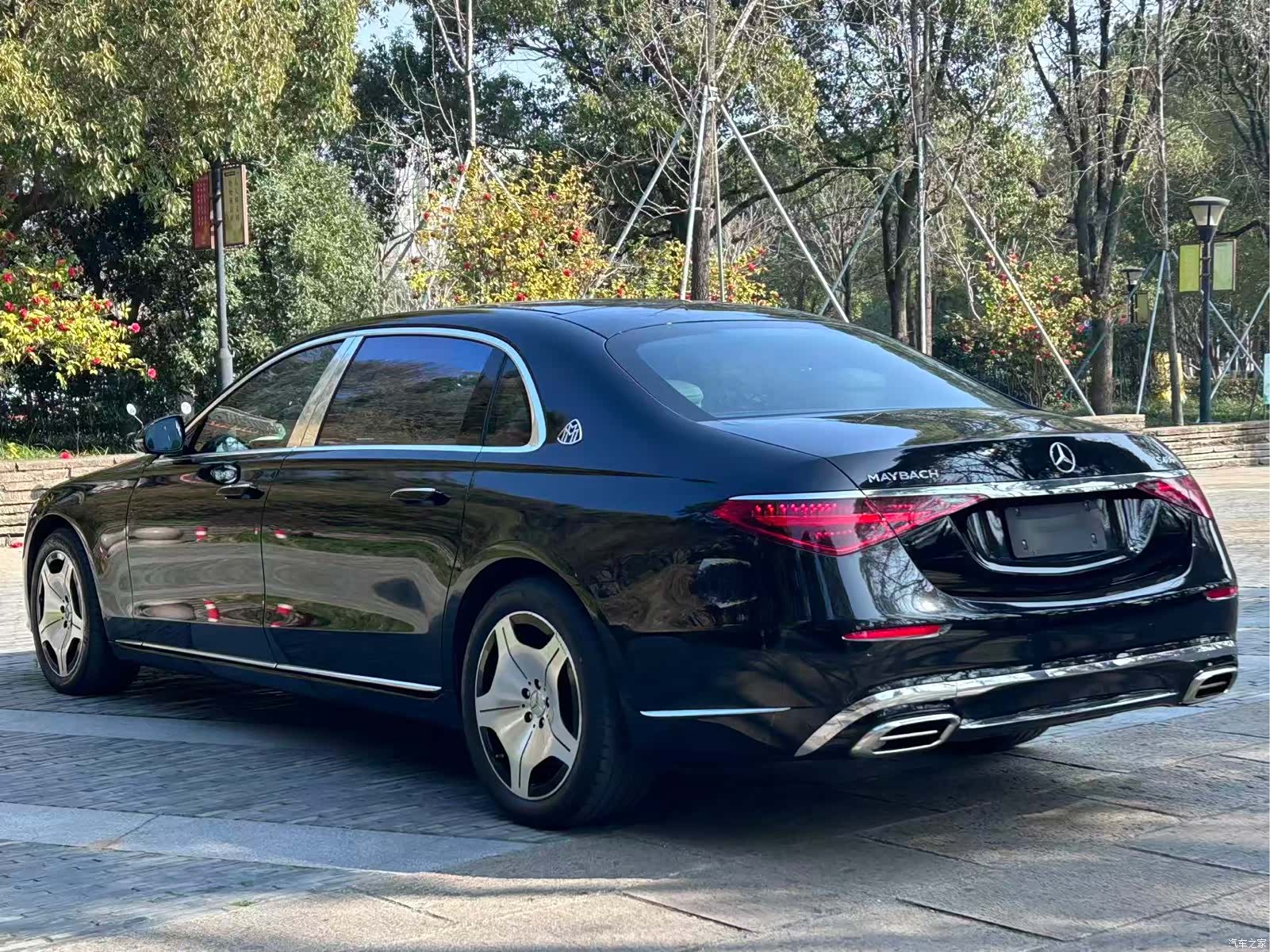 Maybach S-Class, 2023 7