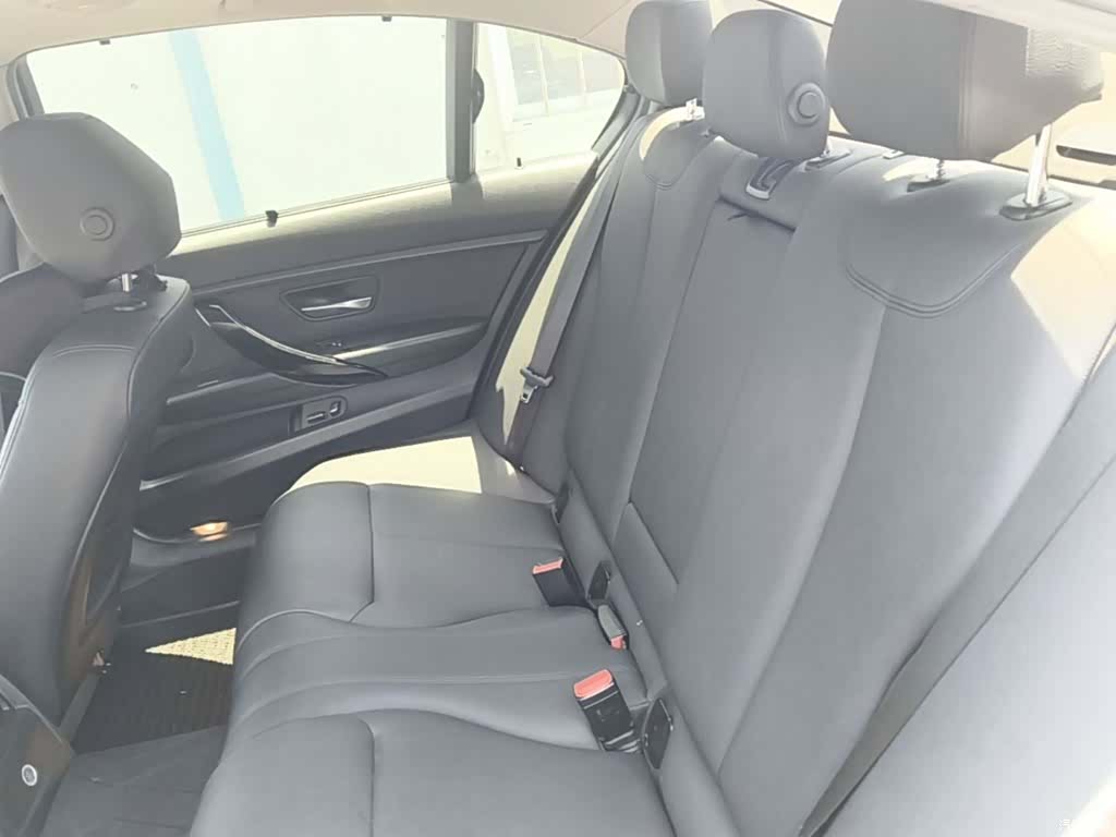 BMW 3 Series, 2017 24