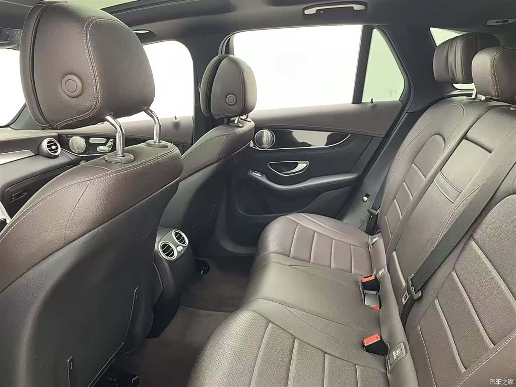 Mercedes-Benz GLC, 2018 9