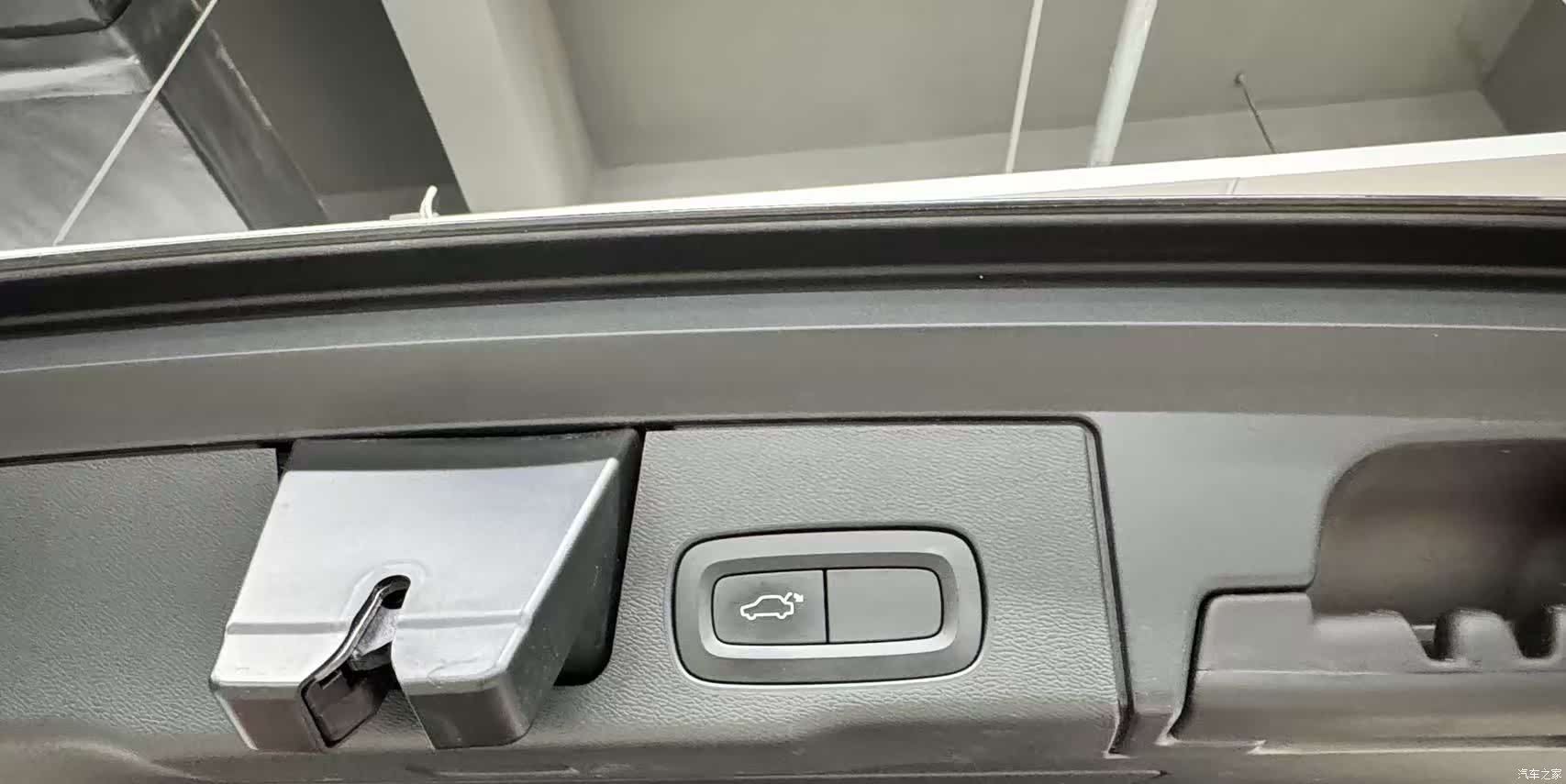 Volvo XC60, 2018 17