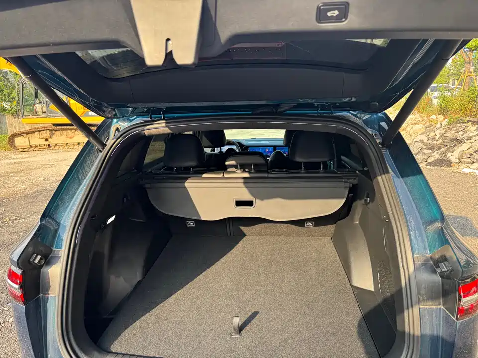 Geely Monjaro