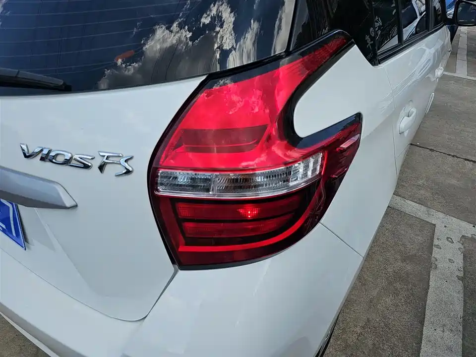 Toyota Vios FS