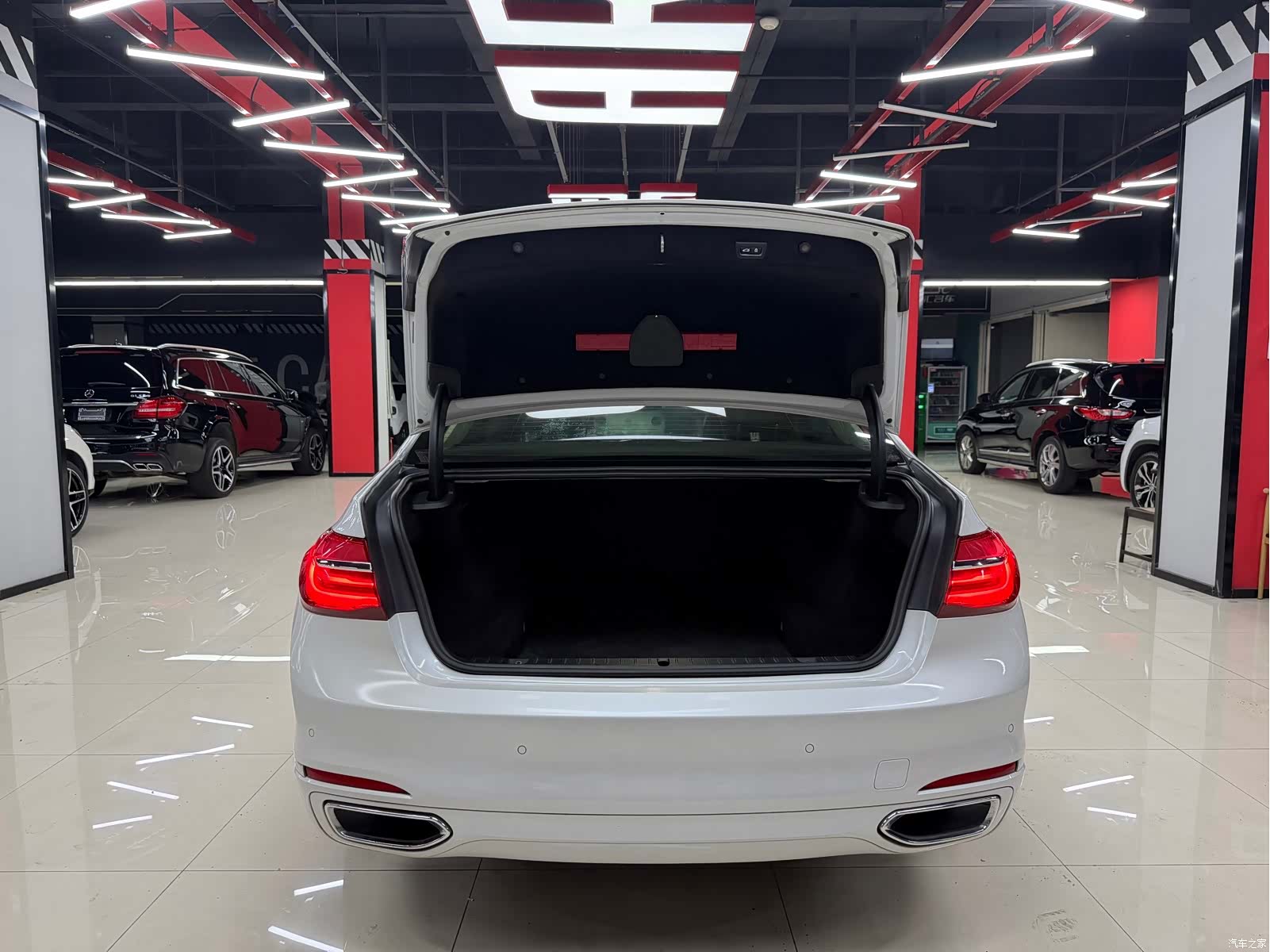 BMW 7 Series, 2016 6