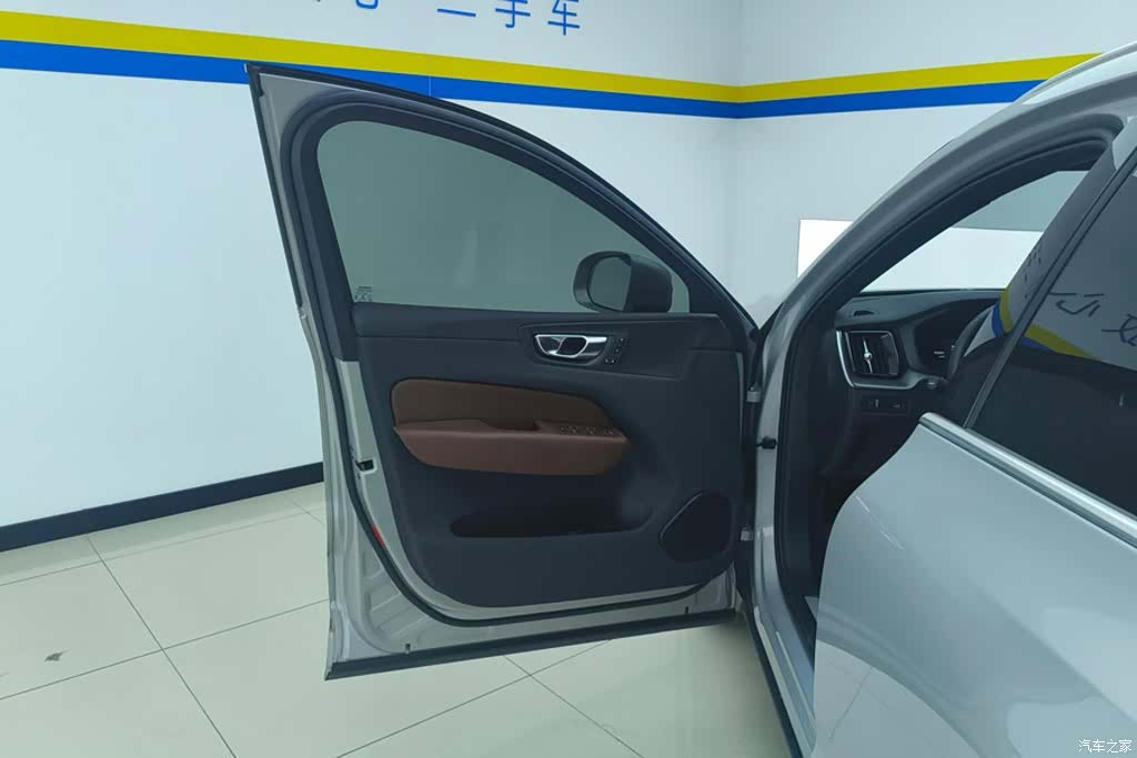 Volvo XC60, 2021 7