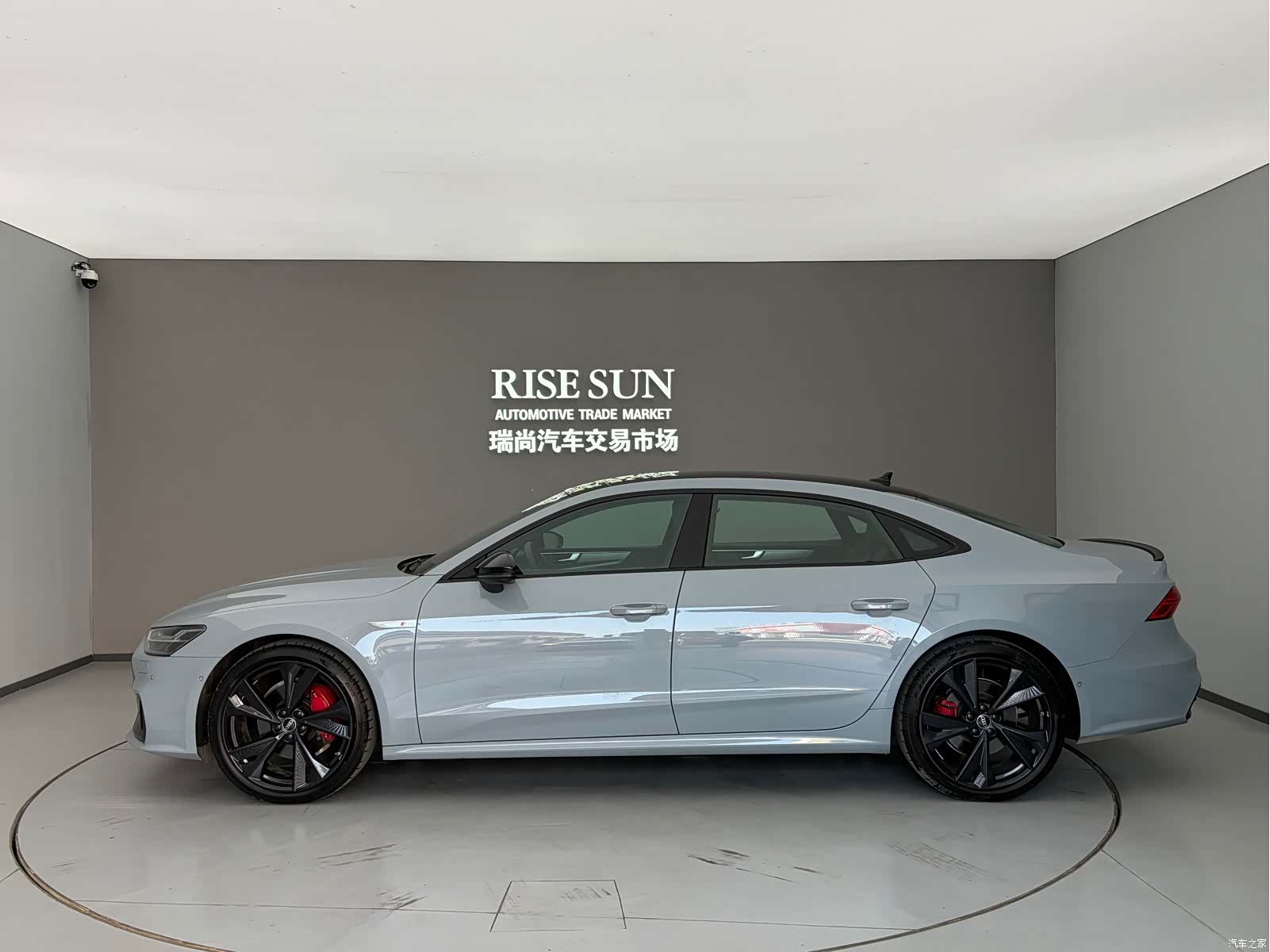 Audi A7L, 2025 4