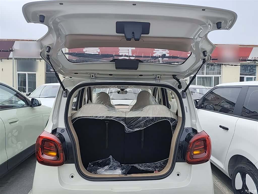 Wuling MINIEV, 2026 19
