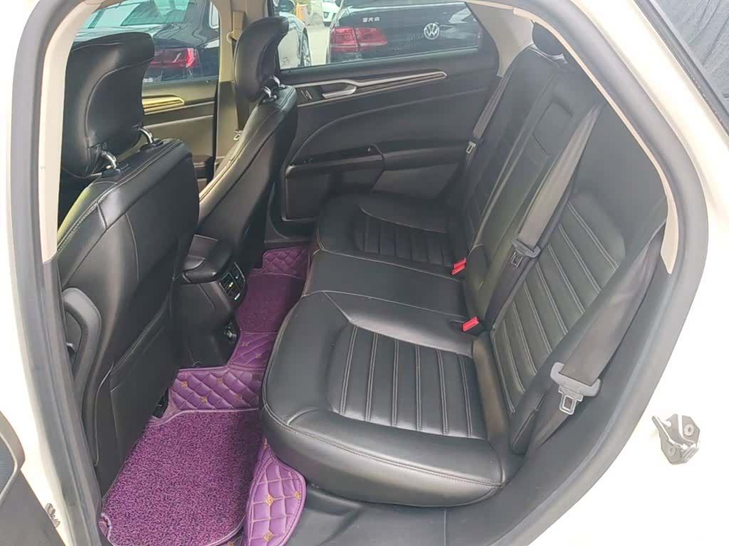 Ford Mondeo, 2016 13