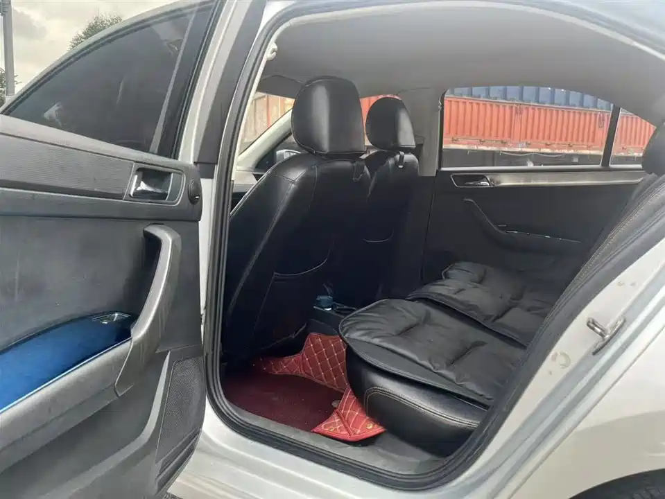 Volkswagen Santana