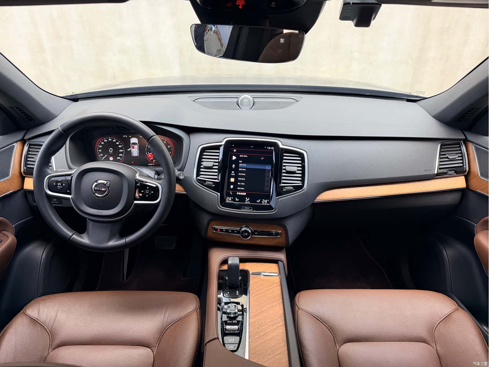 Volvo XC90, 2021 19