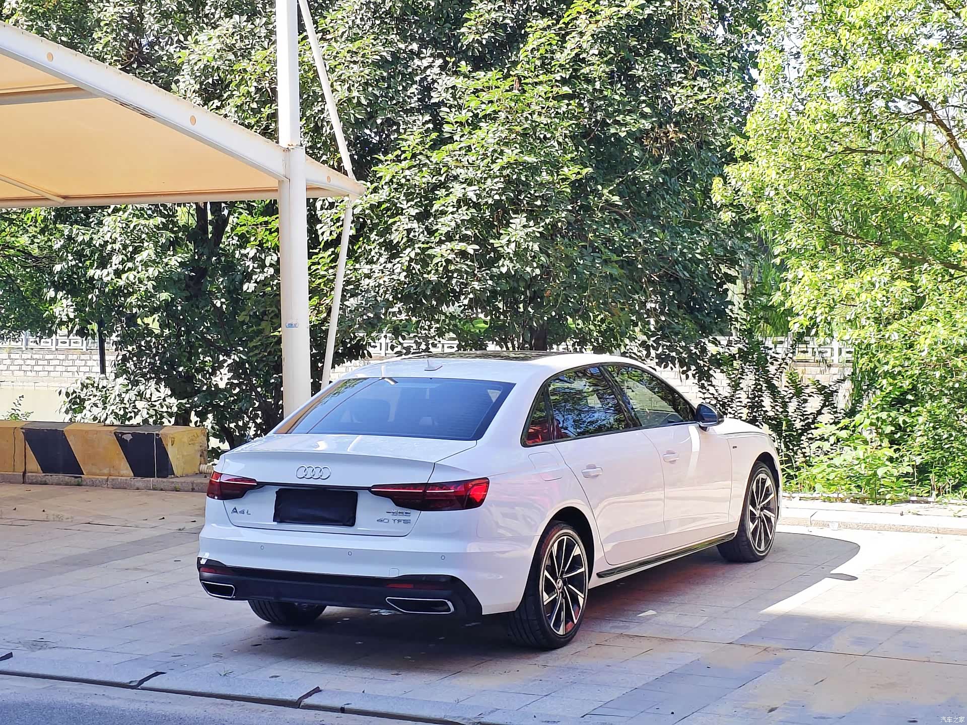 Audi A4L, 2023 21