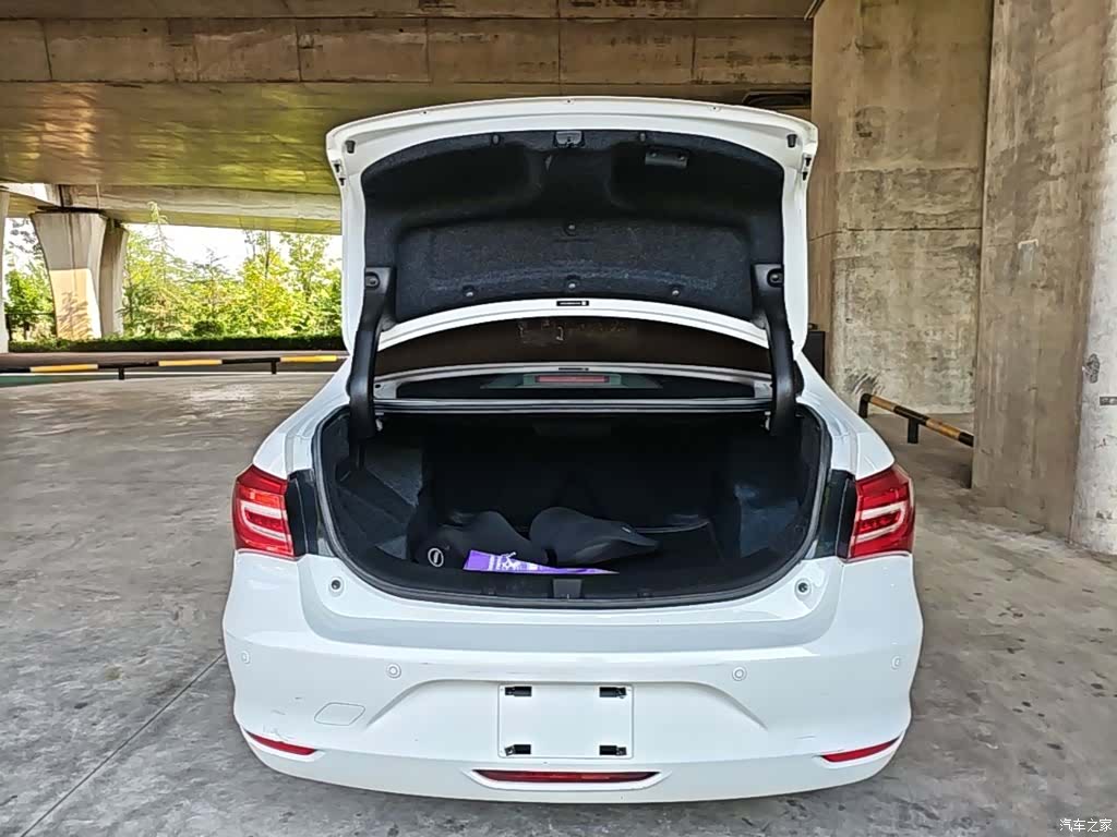 BYD Qin, 2019 15