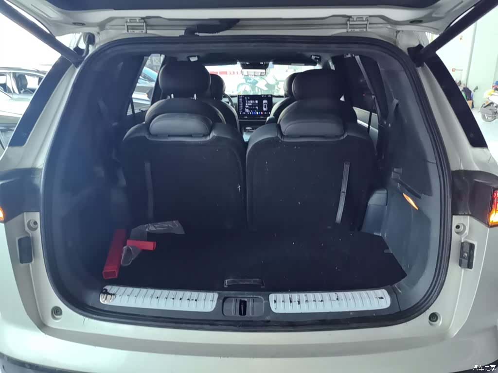 DongFeng eπ008, 2024 19