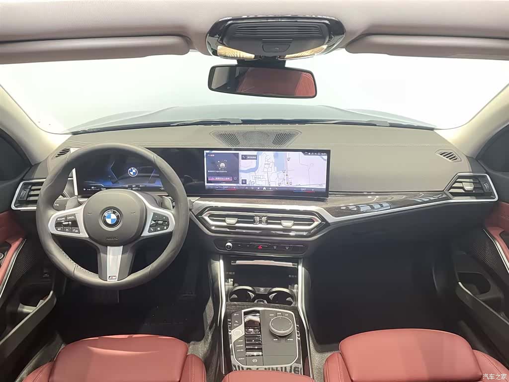 BMW 3 Series, 2024 7