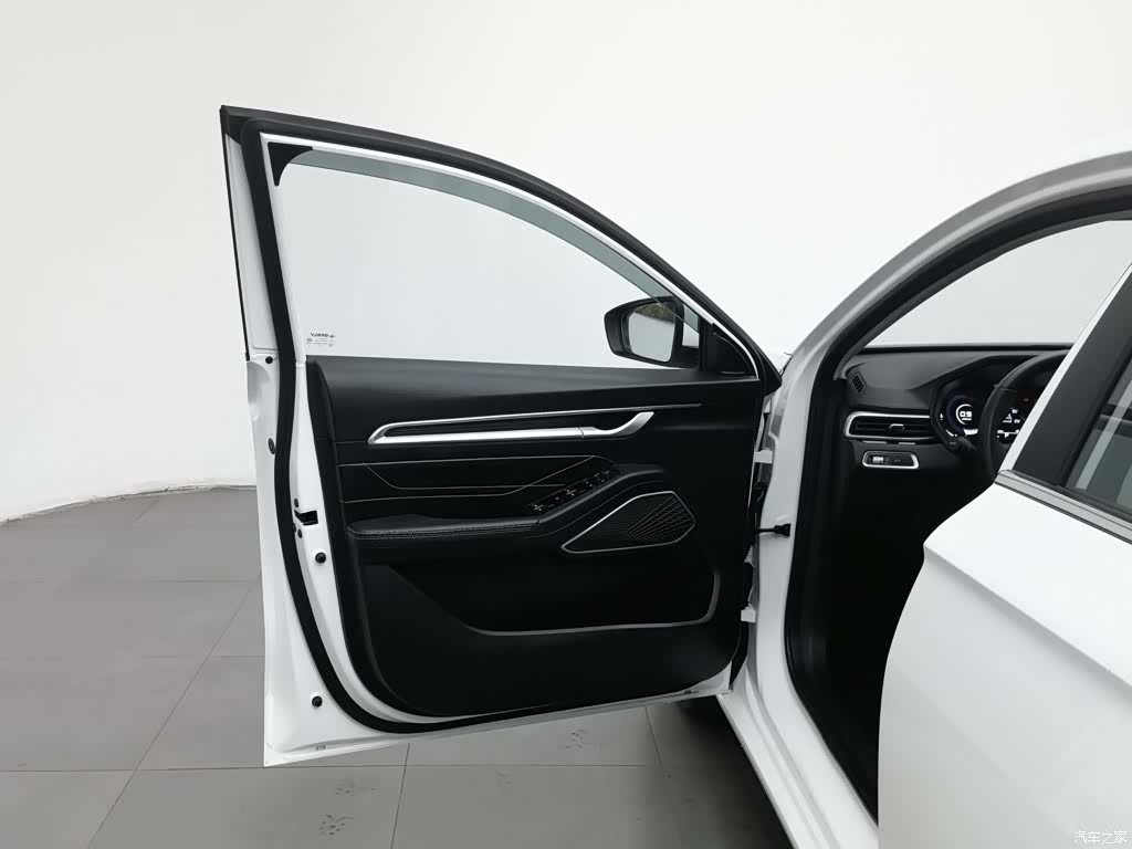 Geely Emgrand, 2024 8