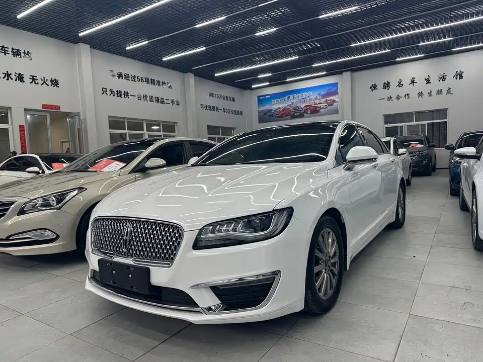 Lincoln MKZ