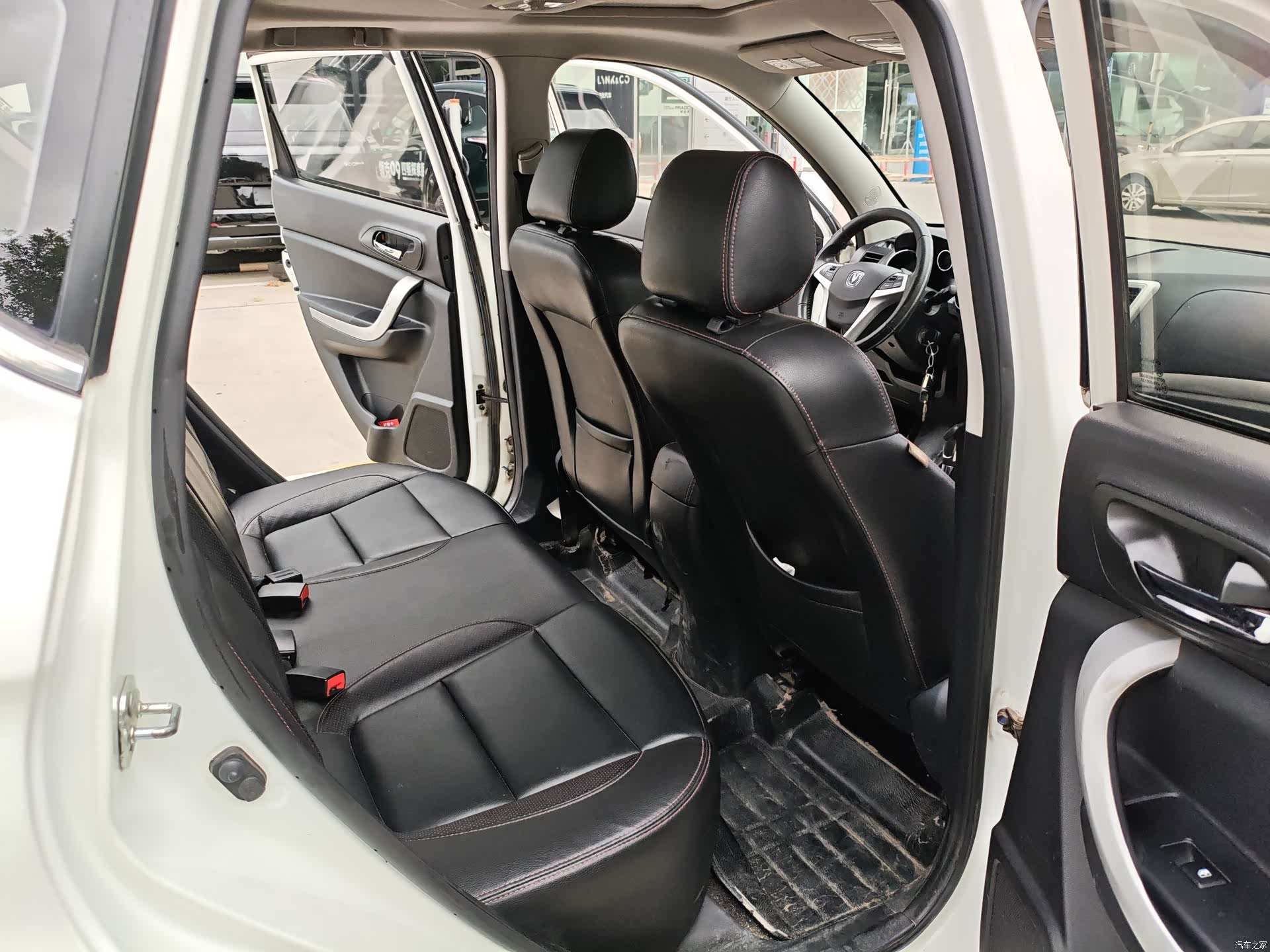 Changan CS35, 2015 14