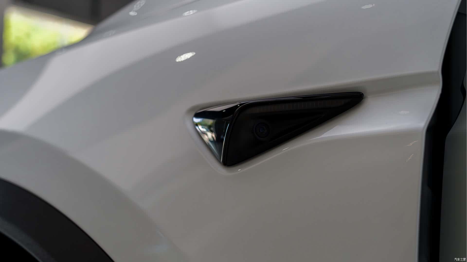Tesla Model X, 2017 20