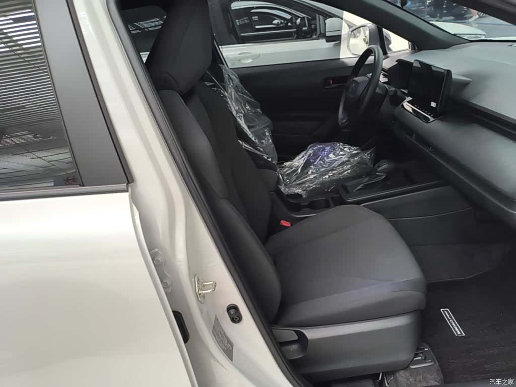 Toyota Corolla, 2026 25