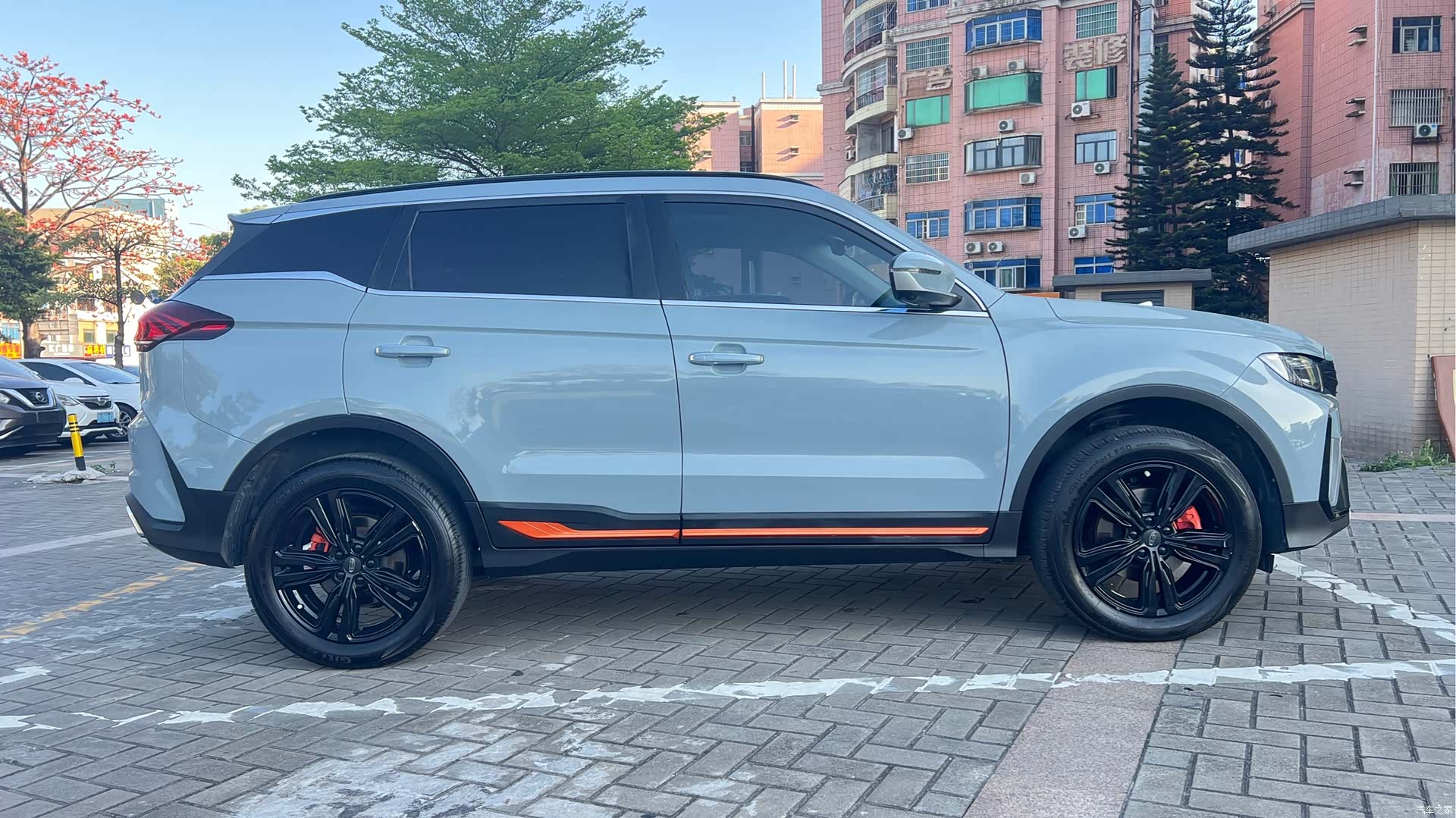 Geely Boyue, 2022 8