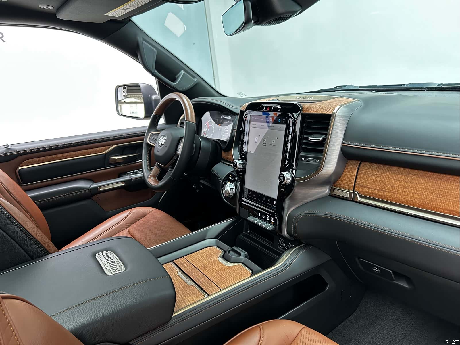RAM Trucks, 2023 18