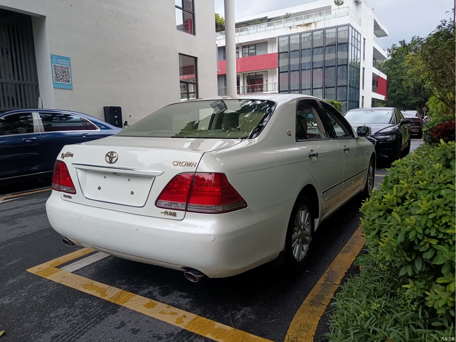 Toyota Crown, 2008 6
