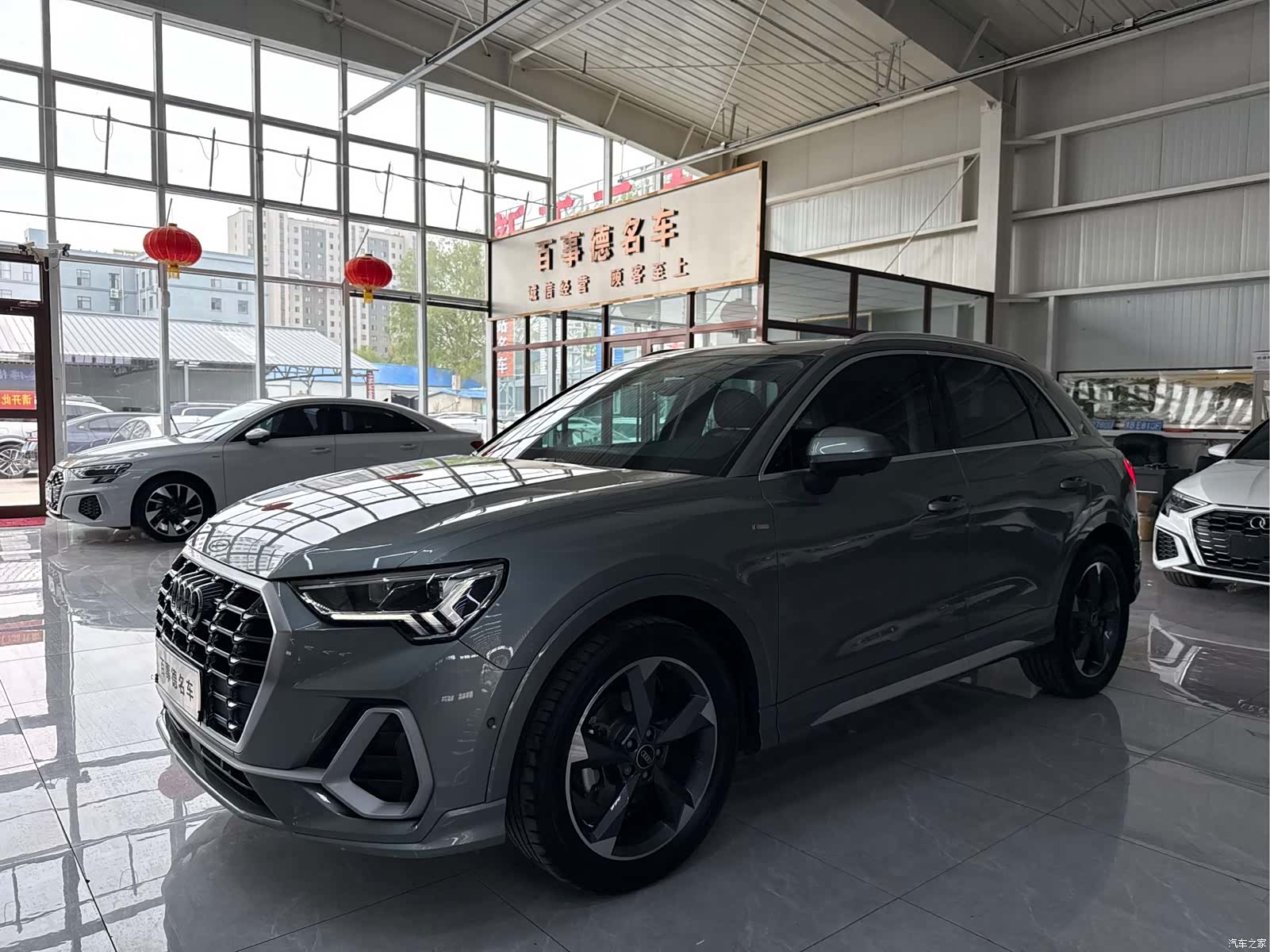Audi Q3, 2022 1