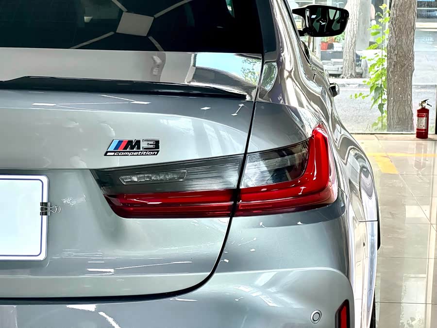 BMW M3 2025, фото 12