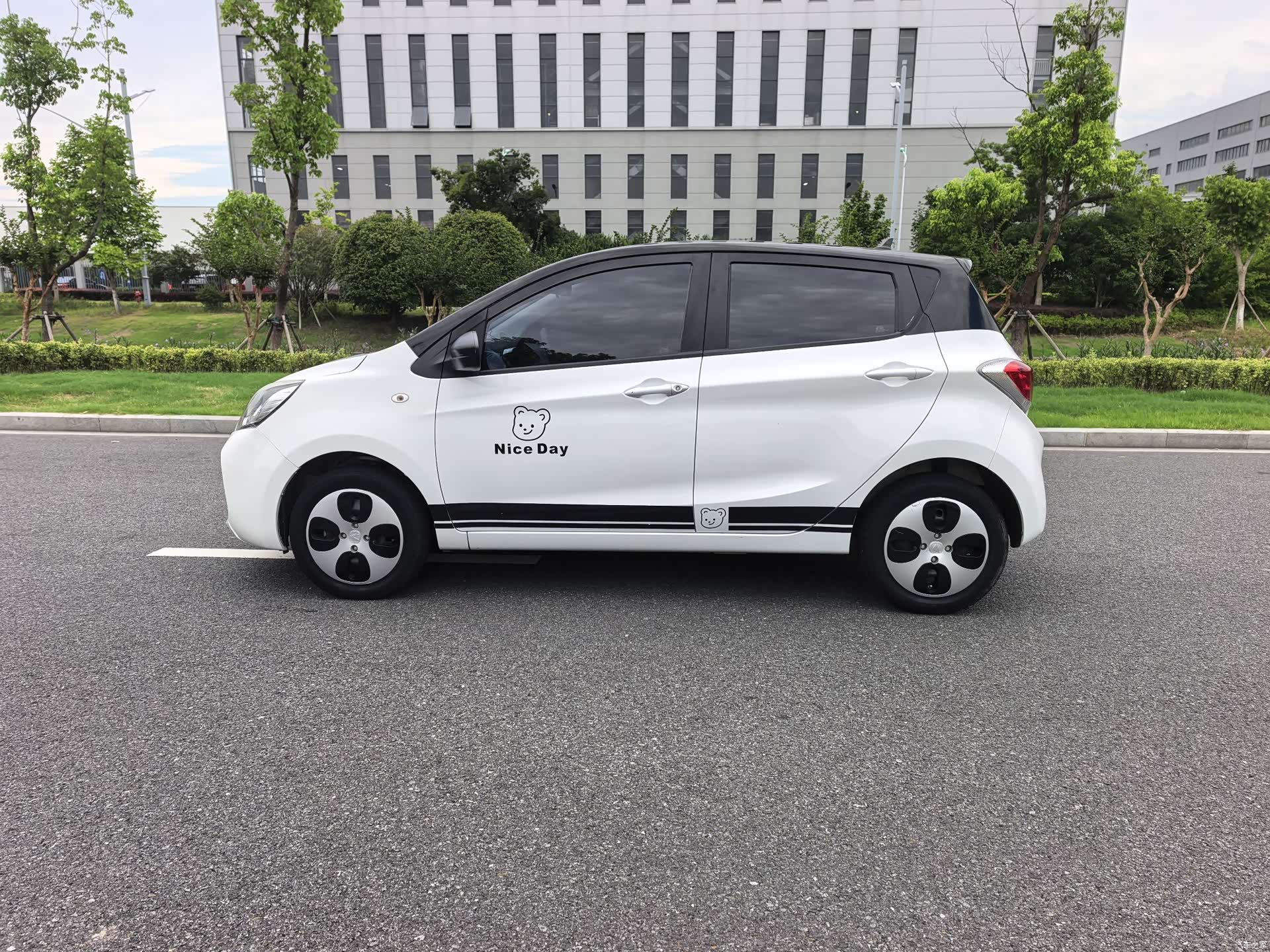 Changan E-Star, 2022 10