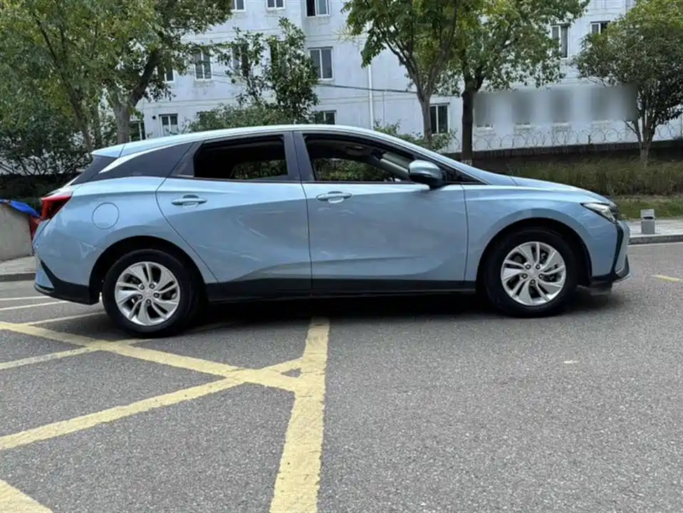 Buick Slightly blue 6
