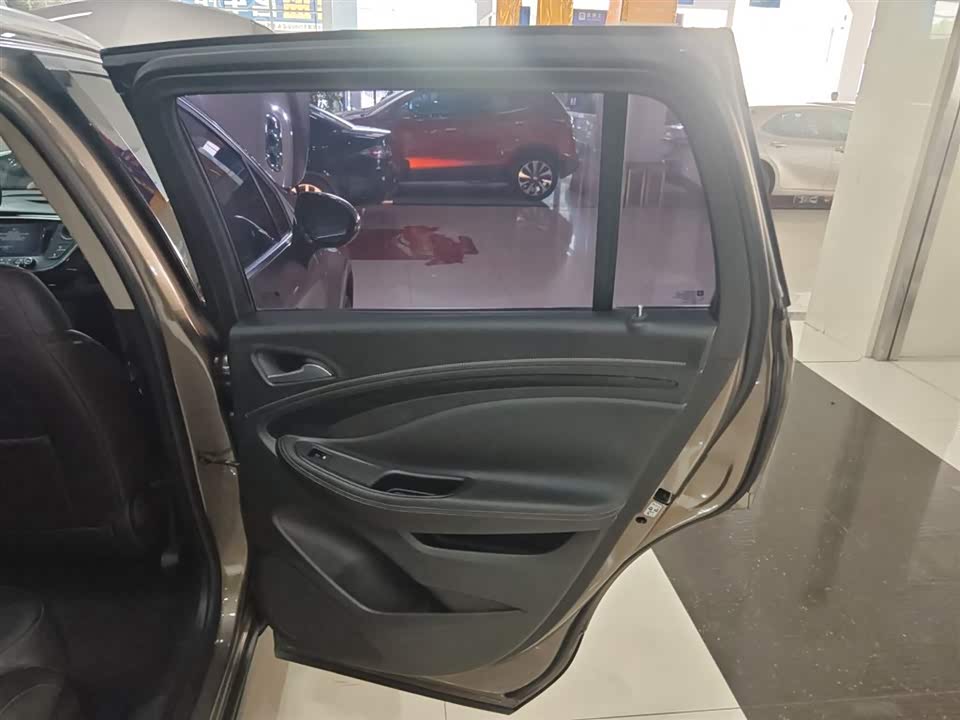 Buick Angkewei Plus Buick Angkewei Plus